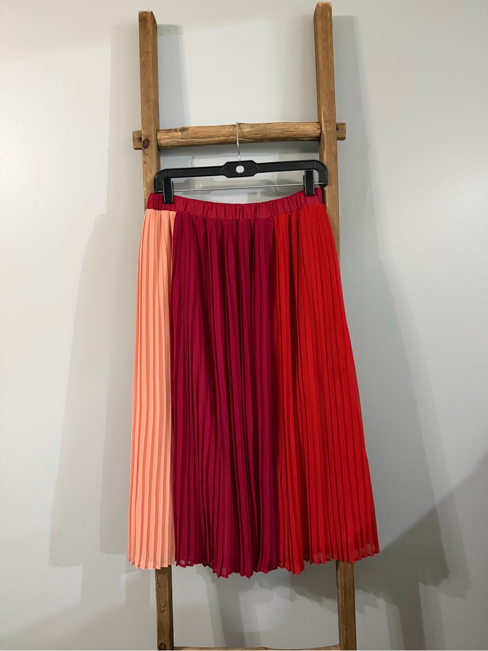 Who What Wear Pleated Midi Skirt - Pink, Magenta & Red